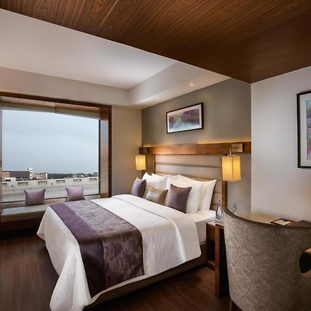 Nirvana Sarovar Portico Горакхпур Экстерьер фото