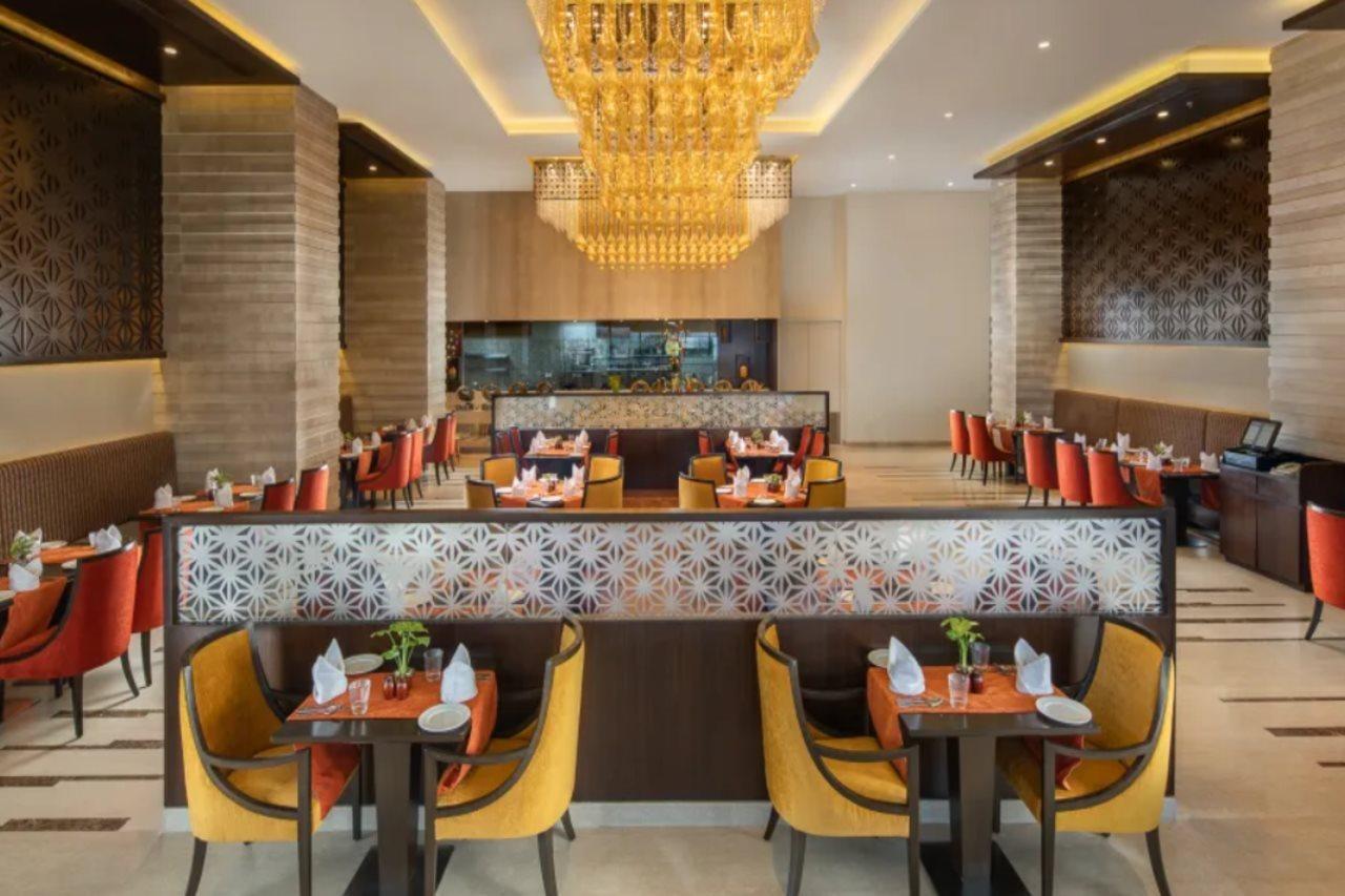 Nirvana Sarovar Portico Горакхпур Экстерьер фото