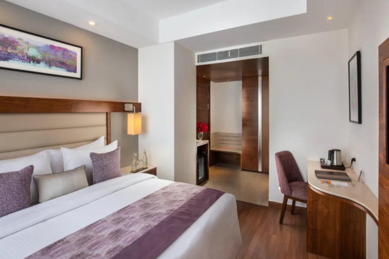 Nirvana Sarovar Portico Горакхпур Экстерьер фото
